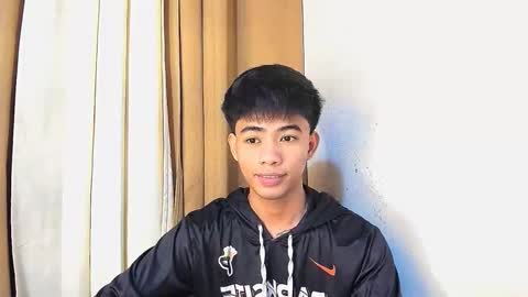 Snapshot of boynextdoor4ux chatting on 06-10-26, 02:27 HI IM JAMES DONT FORGET GIVE ME THUMBS UP AND JOIN TO MY FANCLUB online show from 06-10-26, 02:27