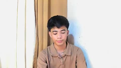 Snapshot of boynextdoor4ux chatting on 06-12-26, 01:37 HI IM JAMES DONT FORGET GIVE ME THUMBS UP AND JOIN TO MY FANCLUB online show from 06-12-26, 01:37