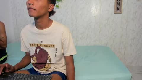 ALEX - TAYLER  -MIKE online show from 04-06-26, 01:14