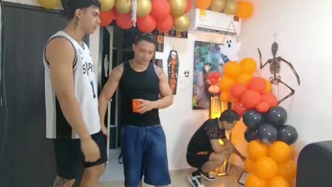 Angelo Mark Fernando Taylor online show from 10-25-25, 11:51