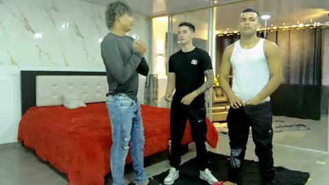 Snapshot of boysgang_sex chatting on 05-06-26, 11:15 Angelo Mark Fernando Taylor online show from 05-06-26, 11:15