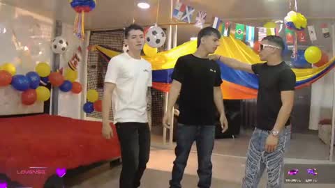 Angelo Mark Fernando Taylor online show from 06-22-26, 11:18