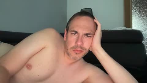 boytoyhh online show from 07-12-26, 06:54