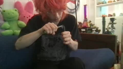 boywithbug online show from 01-30-25, 02:15