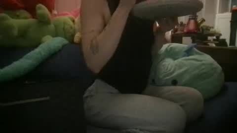 boywithbug online show from 02-04-25, 12:19