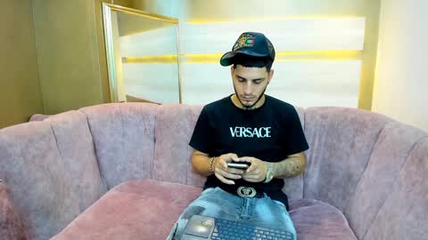 Snapshot of boyxsluts chatting on 01-10-25, 09:42 MAX online show from 01-10-25, 09:42