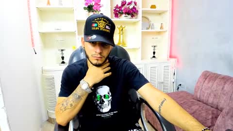 Snapshot of boyxsluts chatting on 01-12-25, 05:24 MAX online show from 01-12-25, 05:24