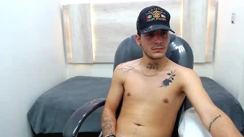 Snapshot of boyxsluts chatting on 01-25-25, 02:26 MAX online show from 01-25-25, 02:26