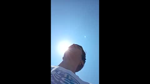 Snapshot of bp2117 chatting on 12-03-25, 05:33 bp2117 online show from 12-03-25, 05:33