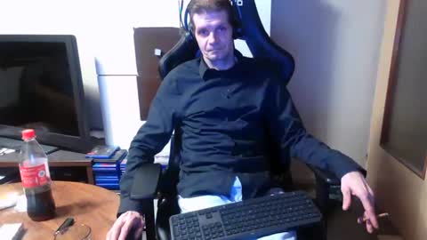 Snapshot of bponie1 chatting on 12-29-24, 01:56 bponie1 online show from 12-29-24, 01:56