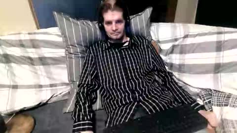 bponie1 online show from 02-15-26, 01:46