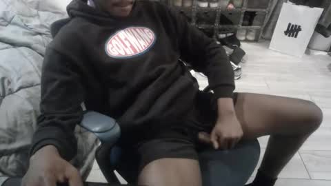 bquen400 online show from 09-19-25, 05:02