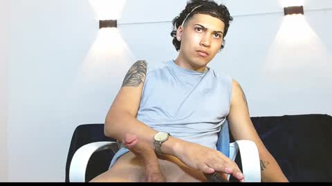 Snapshot of br4ndon_cooper chatting on 09-13-25, 03:34 Brandon online show from 09-13-25, 03:34