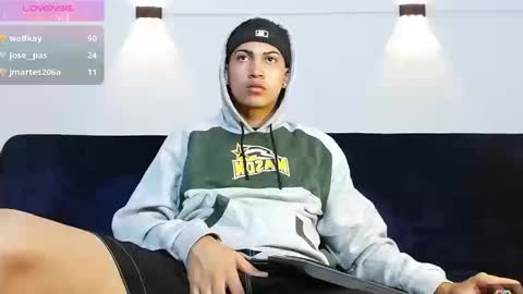 Snapshot of br4ndon_cooper chatting on 09-25-25, 02:54 Brandon online show from 09-25-25, 02:54