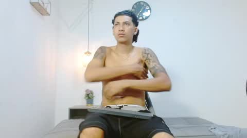 Snapshot of br4ndon_cooper chatting on 05-21-26, 04:25 Brandon online show from 05-21-26, 04:25