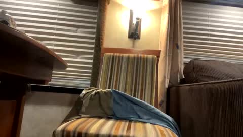 braboy4 online show from 11-18-25, 08:19