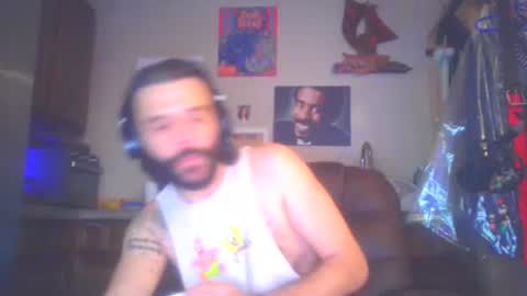 Snapshot of brad1115 chatting on 12-04-24, 04:21 Bradley online show from 12-04-24, 04:21