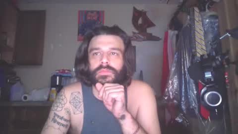 Snapshot of brad1115 chatting on 12-30-24, 05:58 Bradley online show from 12-30-24, 05:58