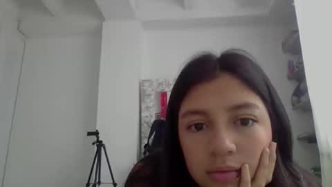 brad_and_emma293215 online show from 11-24-25, 04:29