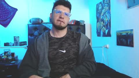 brad hot boy online show from 02-03-26, 04:01