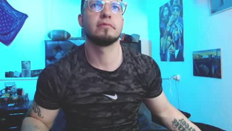 brad hot boy online show from 02-04-26, 04:02