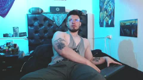 brad hot boy online show from 04-21-26, 04:34