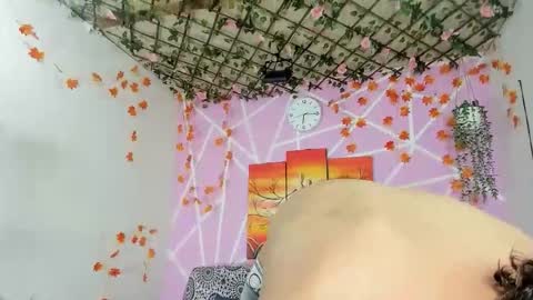 Snapshot of bradboyhot06 chatting on 12-16-25, 09:09 bradboyhot06 online show from 12-16-25, 09:09