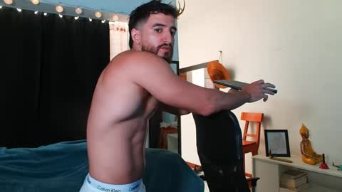 Bradley Martinez online show from 01-29-25, 04:52