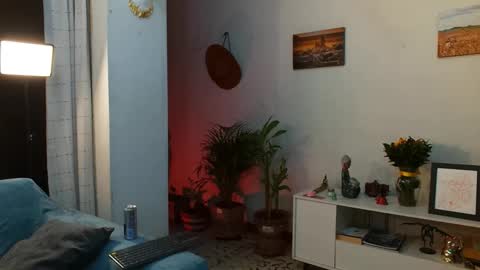 Bradley Martinez online show from 10-04-25, 01:36