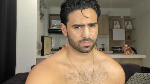 bradleymartin7 online show from 01-17-25, 05:42