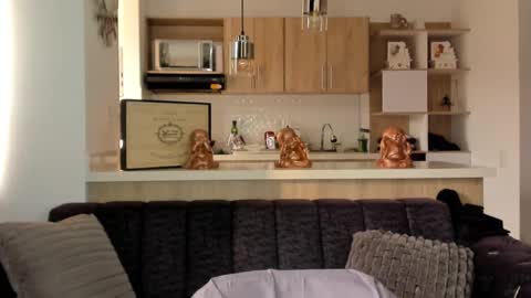 bradleymartin7 online show from 02-13-25, 10:11