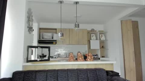 bradleymartin7 online show from 02-27-25, 10:20