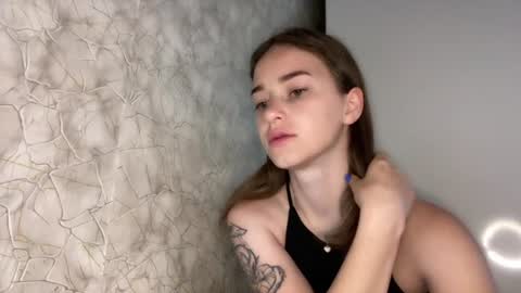 Snapshot of bralkissy chatting on 06-22-26, 05:32 Kate online show from 06-22-26, 05:32