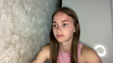 Snapshot of bralkissy chatting on 07-18-26, 05:17 Kate online show from 07-18-26, 05:17