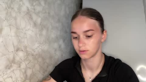 Snapshot of bralkissy chatting on 07-20-26, 05:26 Kate online show from 07-20-26, 05:26