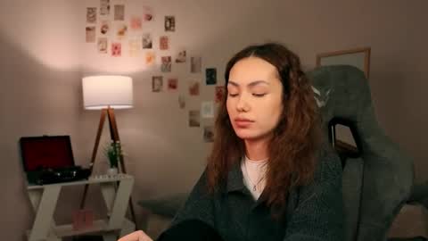 Lilly online show from 11-28-25, 12:52