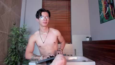 brandon_starkk online show from 10-28-25, 12:30