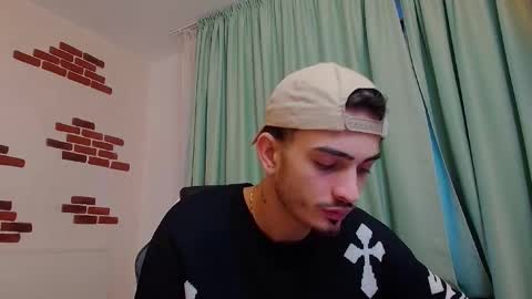 Snapshot of brandontatex chatting on 12-11-24, 02:11 BrandonTateX online show from 12-11-24, 02:11