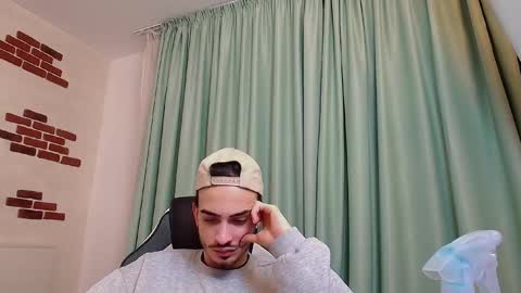 Snapshot of brandontatex chatting on 12-12-24, 02:55 BrandonTateX online show from 12-12-24, 02:55