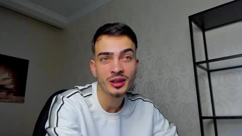 Snapshot of brandontatex chatting on 01-10-25, 12:26 BrandonTateX online show from 01-10-25, 12:26