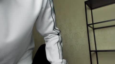 Snapshot of brandontatex chatting on 01-10-25, 04:20 BrandonTateX online show from 01-10-25, 04:20