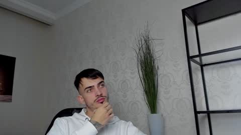 Snapshot of brandontatex chatting on 01-18-25, 01:40 BrandonTateX online show from 01-18-25, 01:40