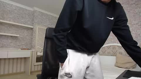 Snapshot of brandontatex chatting on 01-30-25, 08:01 BrandonTateX online show from 01-30-25, 08:01