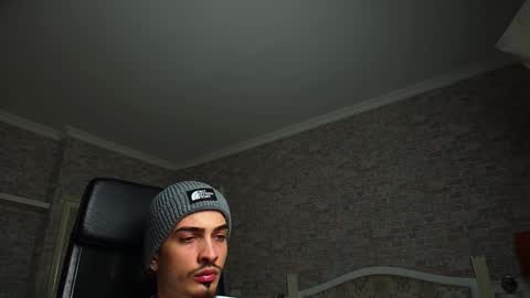 Snapshot of brandontatex chatting on 01-31-25, 04:27 BrandonTateX online show from 01-31-25, 04:27