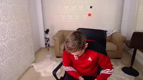 Snapshot of brandontatex chatting on 10-21-25, 10:49 BrandonTateX online show from 10-21-25, 10:49