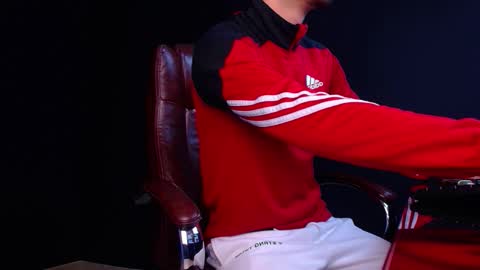 Snapshot of brandontatex chatting on 11-03-25, 11:00 BrandonTateX online show from 11-03-25, 11:00