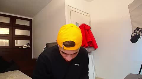 Snapshot of brandontatex chatting on 11-05-25, 09:42 BrandonTateX online show from 11-05-25, 09:42