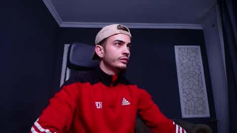 Snapshot of brandontatex chatting on 11-11-25, 11:54 BrandonTateX online show from 11-11-25, 11:54