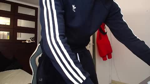 Snapshot of brandontatex chatting on 11-23-25, 12:27 BrandonTateX online show from 11-23-25, 12:27