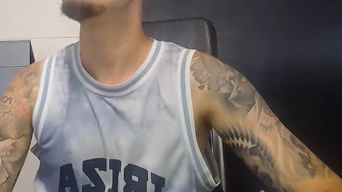 Snapshot of brandontatex chatting on 06-17-26, 05:43 BrandonTateX online show from 06-17-26, 05:43